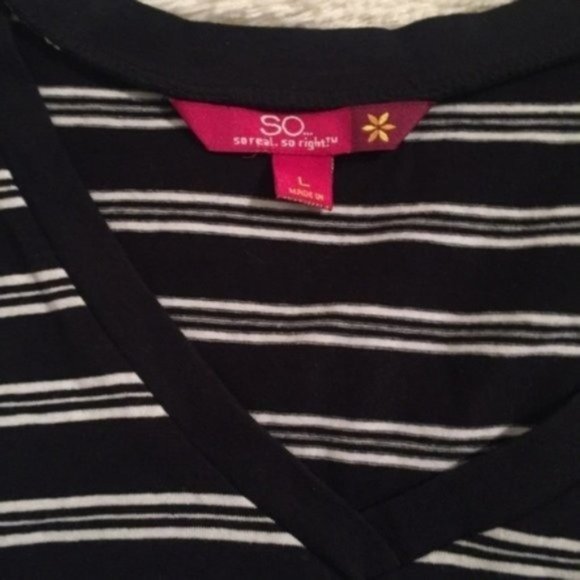 SO | Tee | Black with White Stripes - Picture 4 of 6